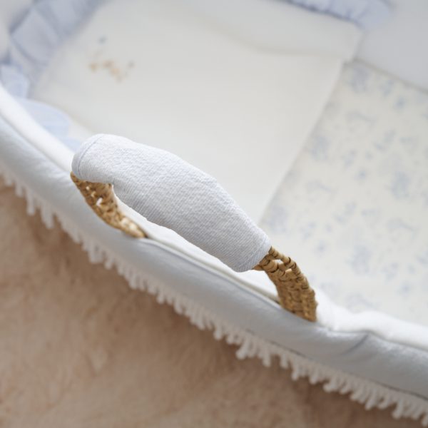 Couffin osier + Habillage ciel / gaufré blanc