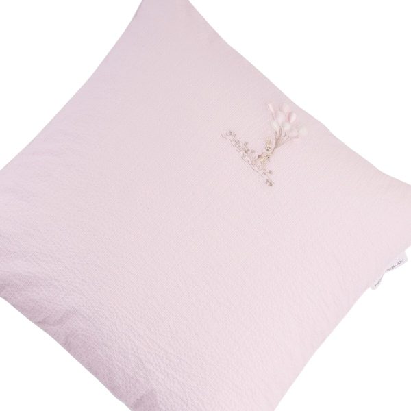 Coussin brodé - lignes