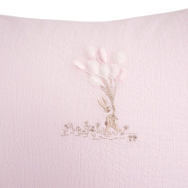 Coussin brodé - lignes